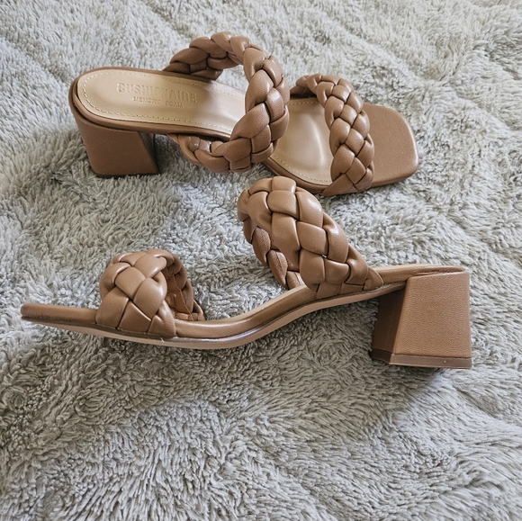 Braided slide sandal - Picture 3 of 5